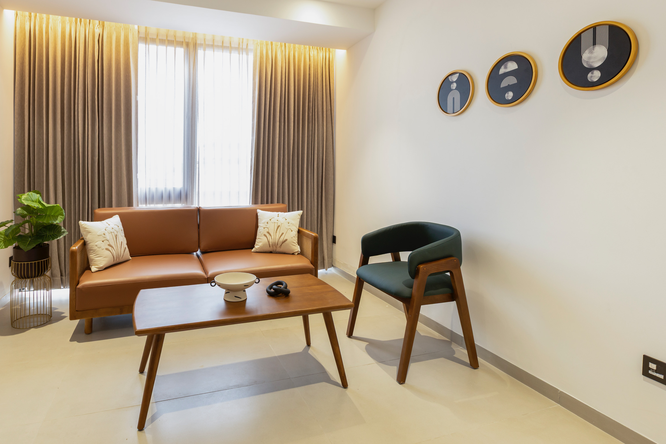 Spacious Living Room in 2-Bedroom Apartment – Altin Stays Coimbatore