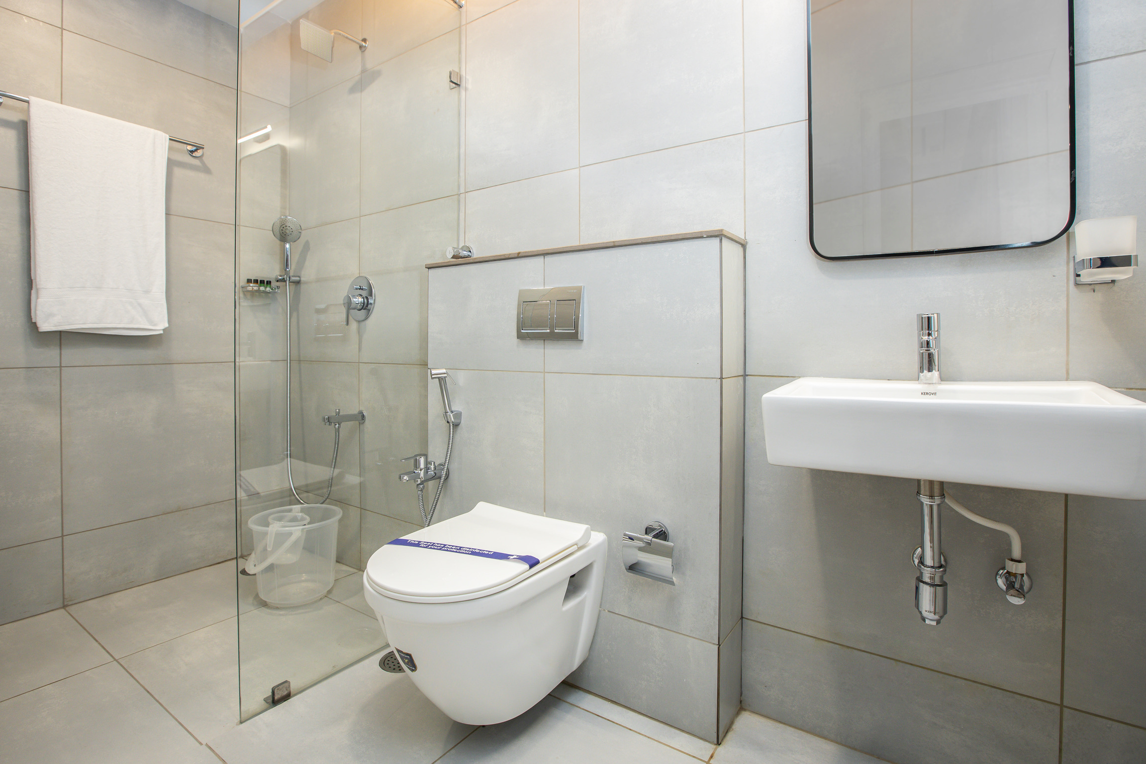Modern Attached Bathroom in Altin Stays Coimbatore